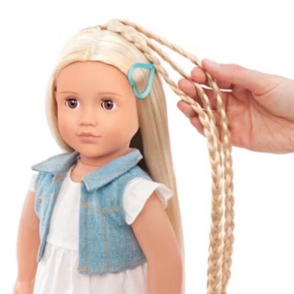 Phoebe Hair Grow Doll and Clothes Set 2 Tops 2 Skirts Sneakers Sandals Bracelet - Picture 13 of 16